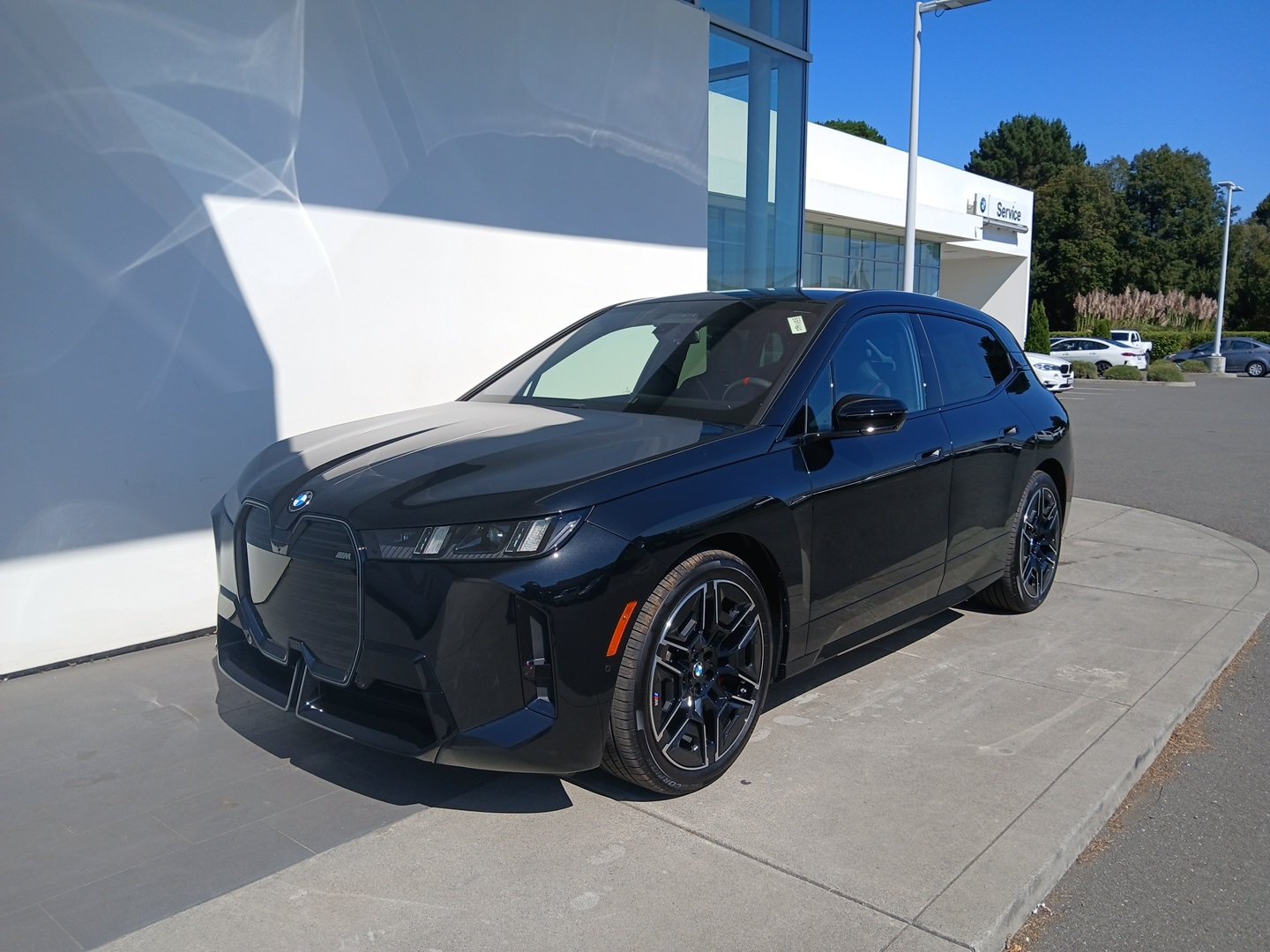 2026 Bmw iX iX M70 photo 2