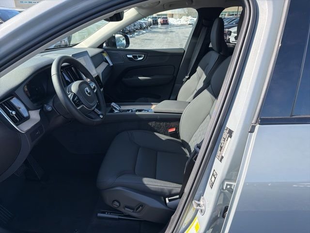 New 2026 Vapour Grey Volvo Plus image 9
