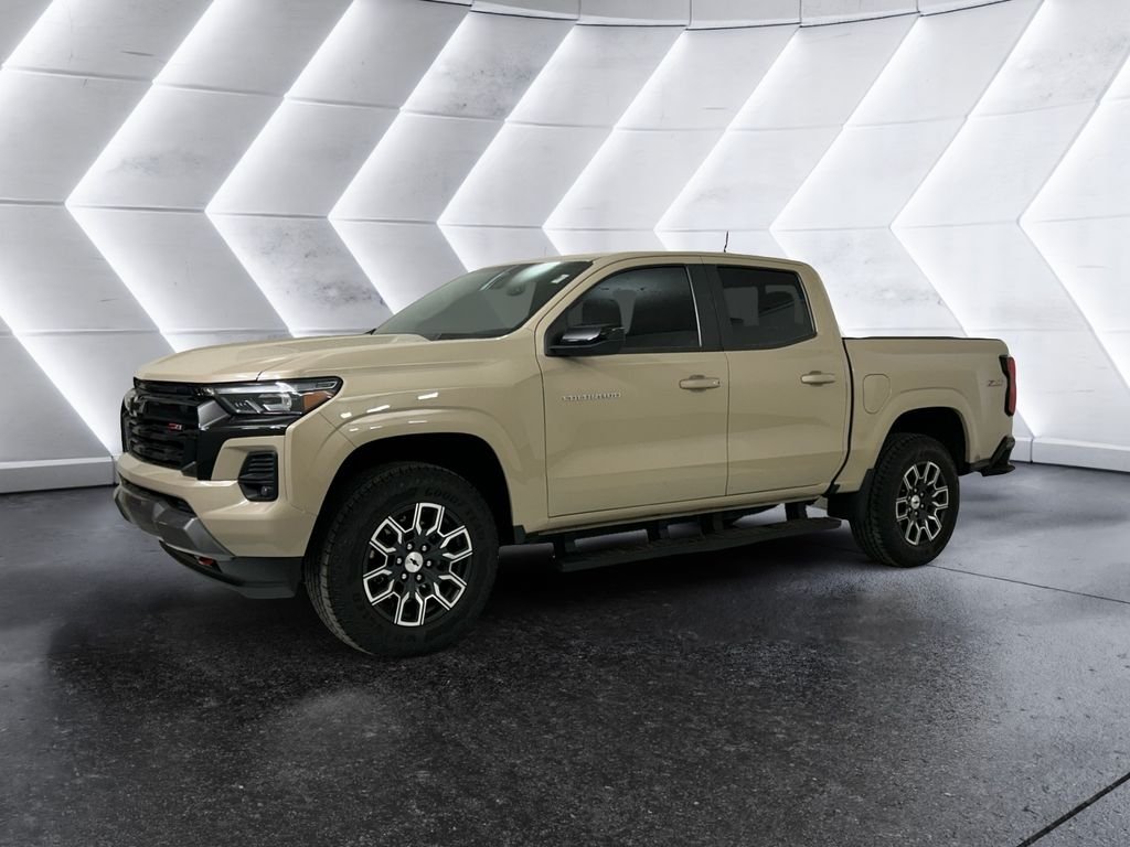Used 2023 Beige Chevrolet Z71 image 3