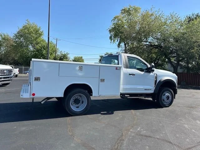 2024 Ford F-450 Super Duty Chassis Cab XL - Photo 16