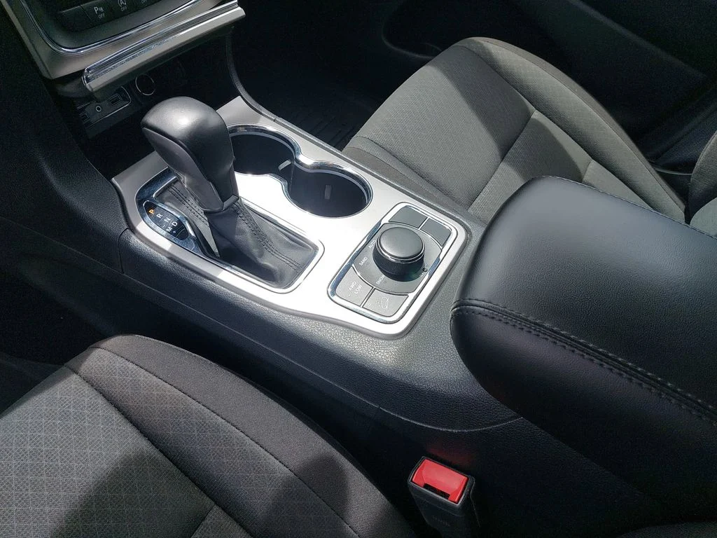 Used 2020 Gray Jeep Laredo E image 23