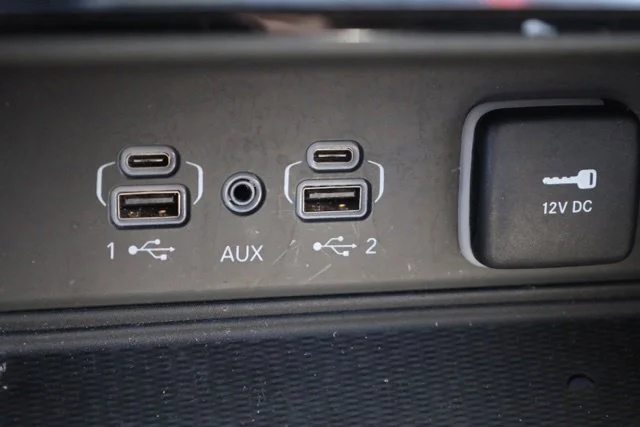 Used 2023 White Jeep Laredo image 30
