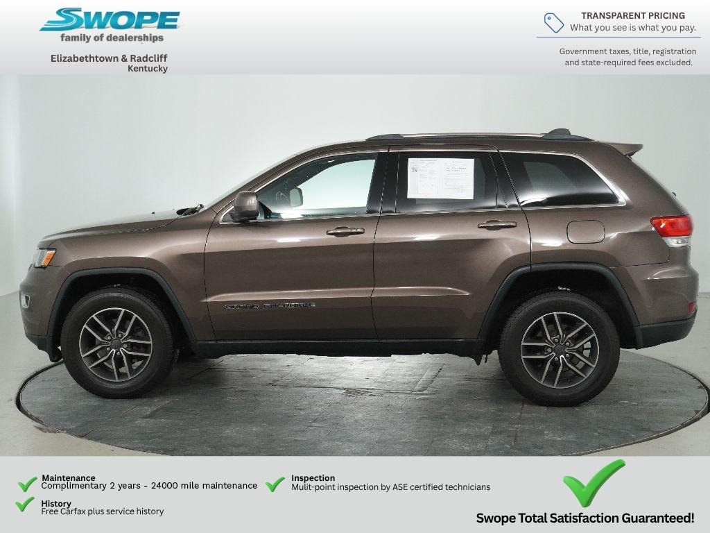 Used 2019 Walnut Brown Metallic Clearcoat Jeep Laredo E image 4