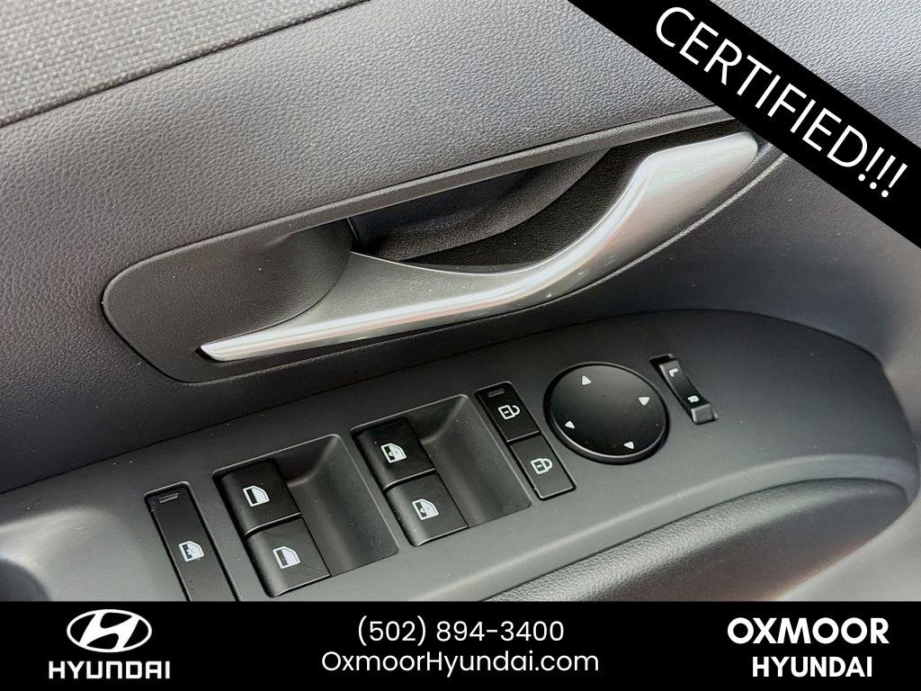 Used 2025 Ultimate Red Hyundai SEL Convenience image 18