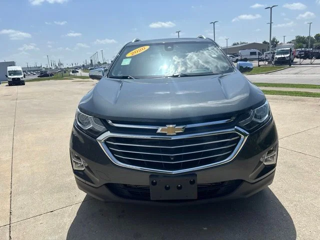 Used 2020 Nightfall Gray Metallic Chevrolet Premier image 5