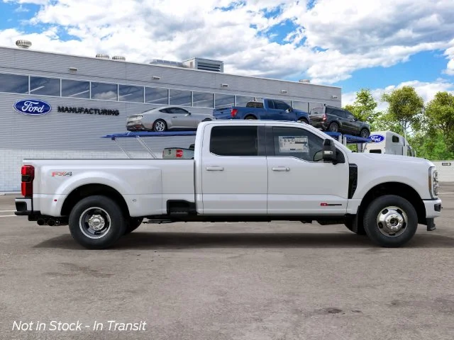 New 2027 Star White Metallic Tri-Coat Ford  image 6