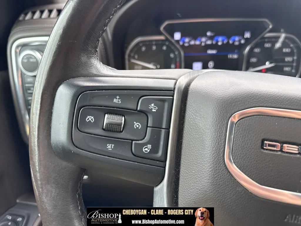 Pre-Owned 2020 GMC Sierra 1500 Denali Crew Cab image 28