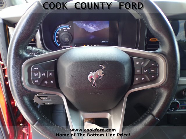 Used 2023 Hot Pepper Red Metallic Tinted Clearcoat Ford Badlands image 4