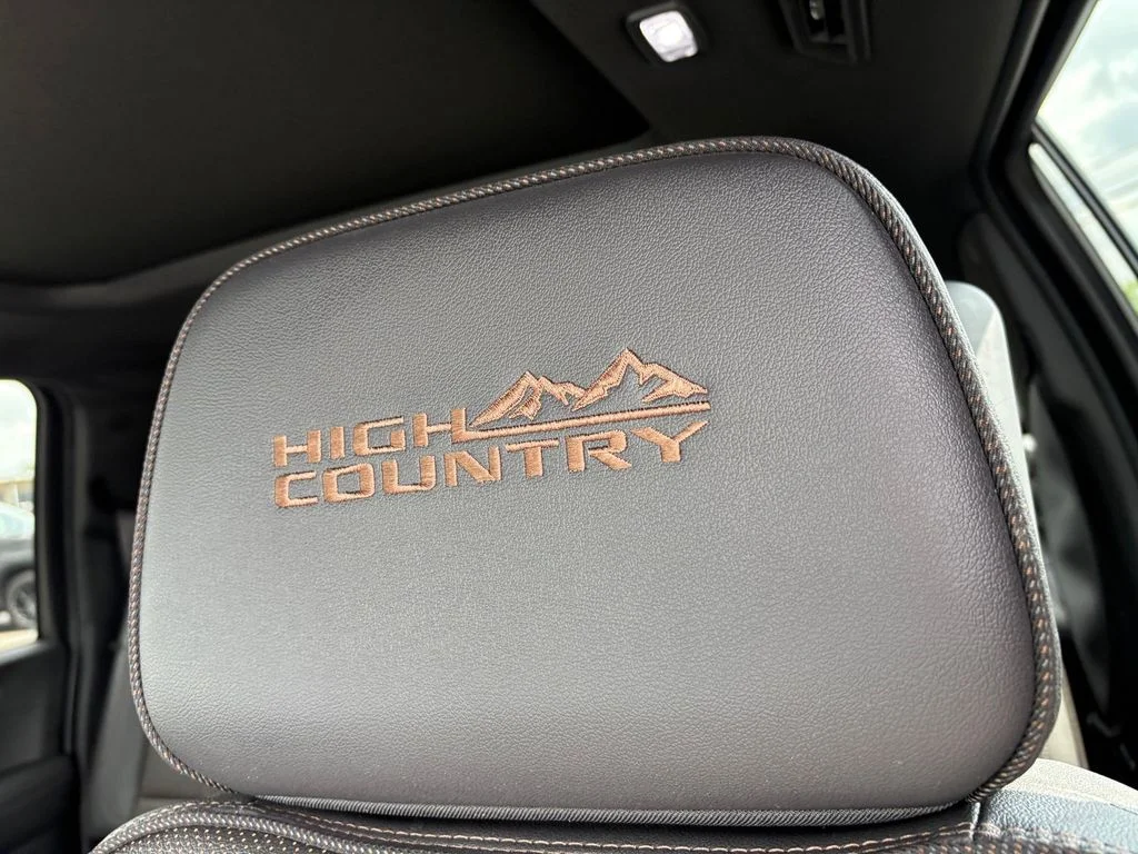 Used 2025 Beige Chevrolet High Country image 13