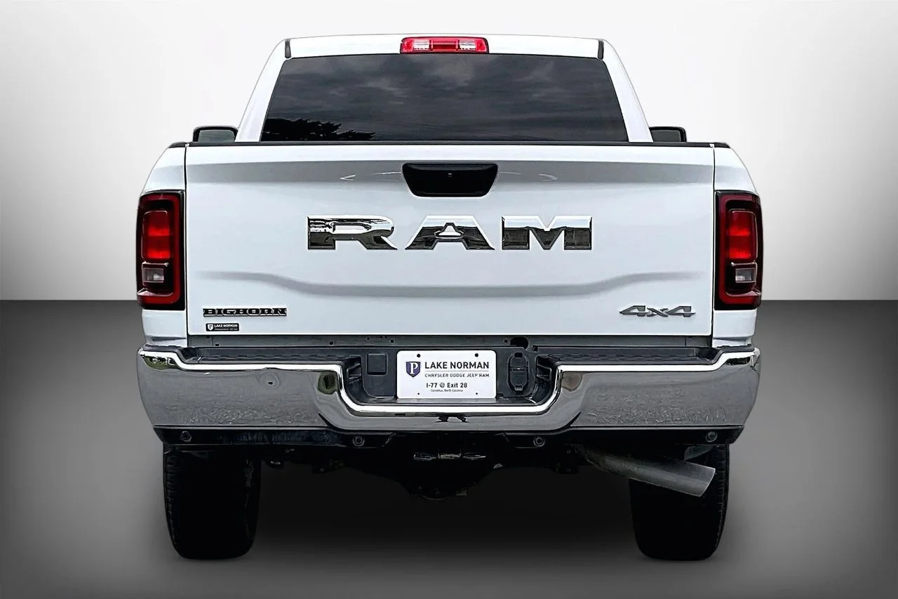 Used 2025 White Ram Big Horn image 7
