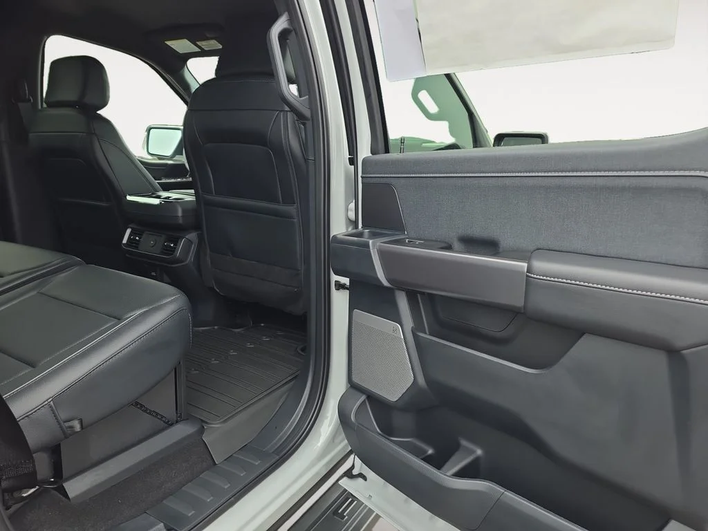New 2026 AVALANCHE Ford LARIAT image 13