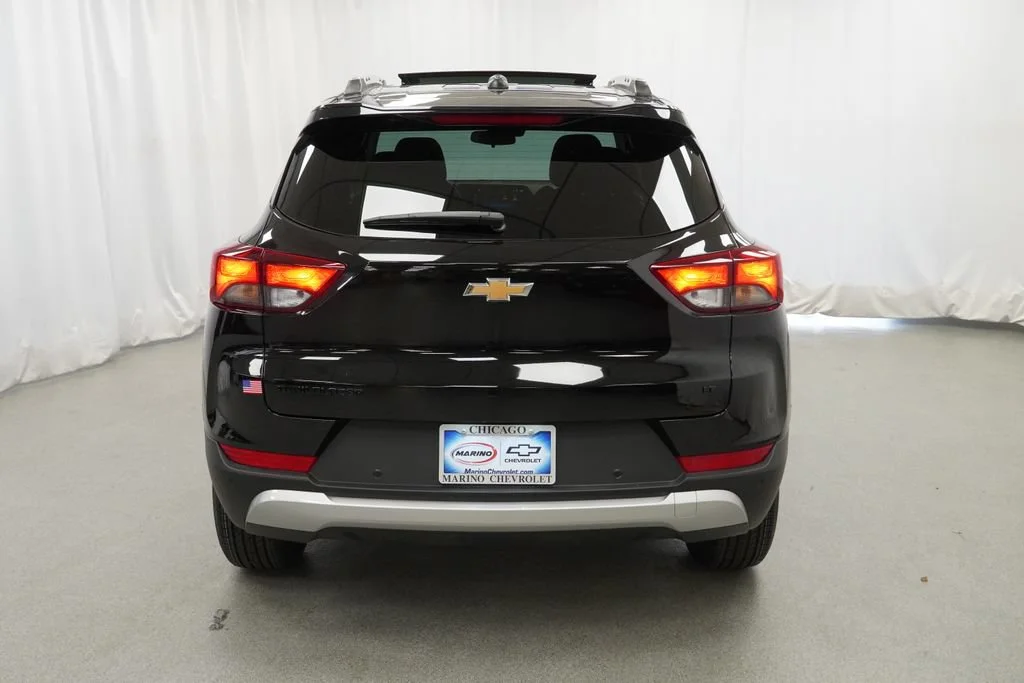 New 2026 Mosaic Black Metallic Chevrolet LT image 35
