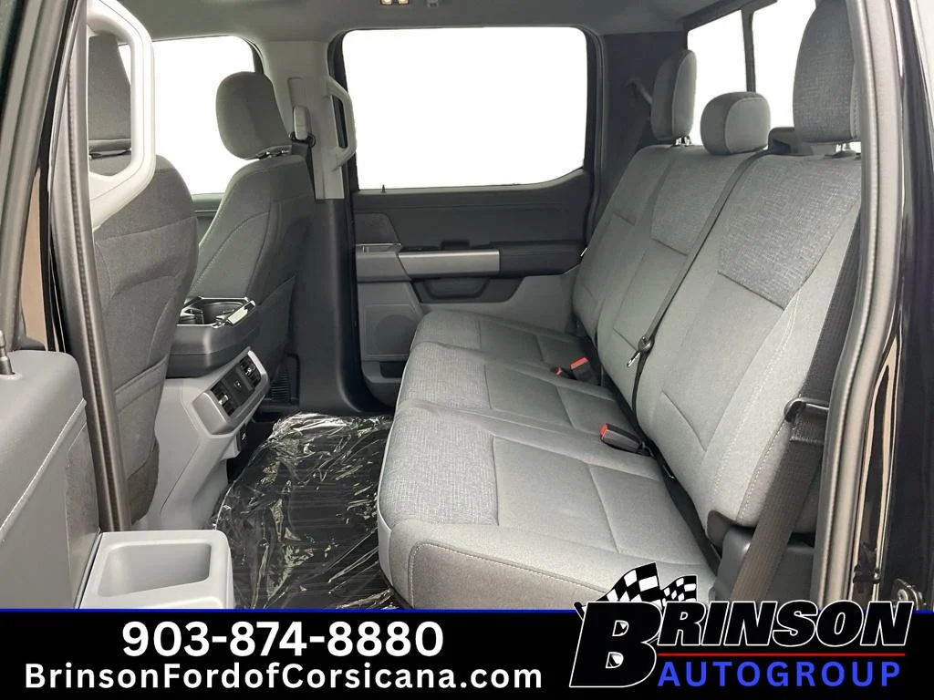 New 2026 Agate Black Metallic Ford XLT image 7
