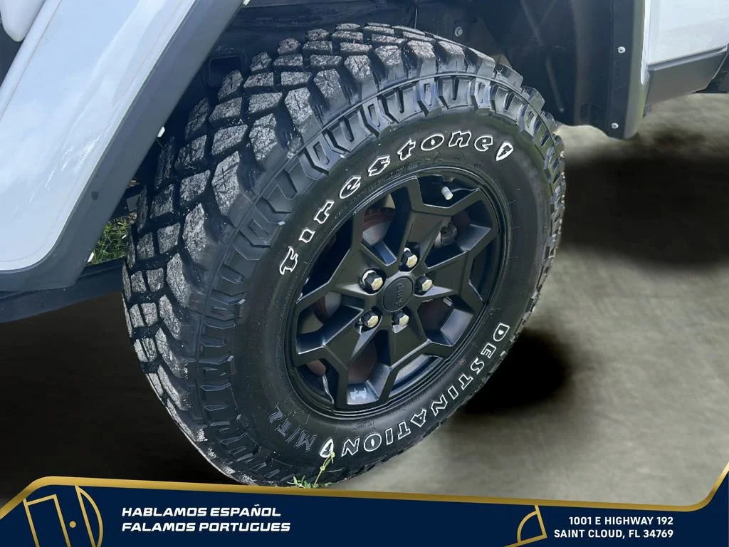 Used 2022  Jeep Willys image 38