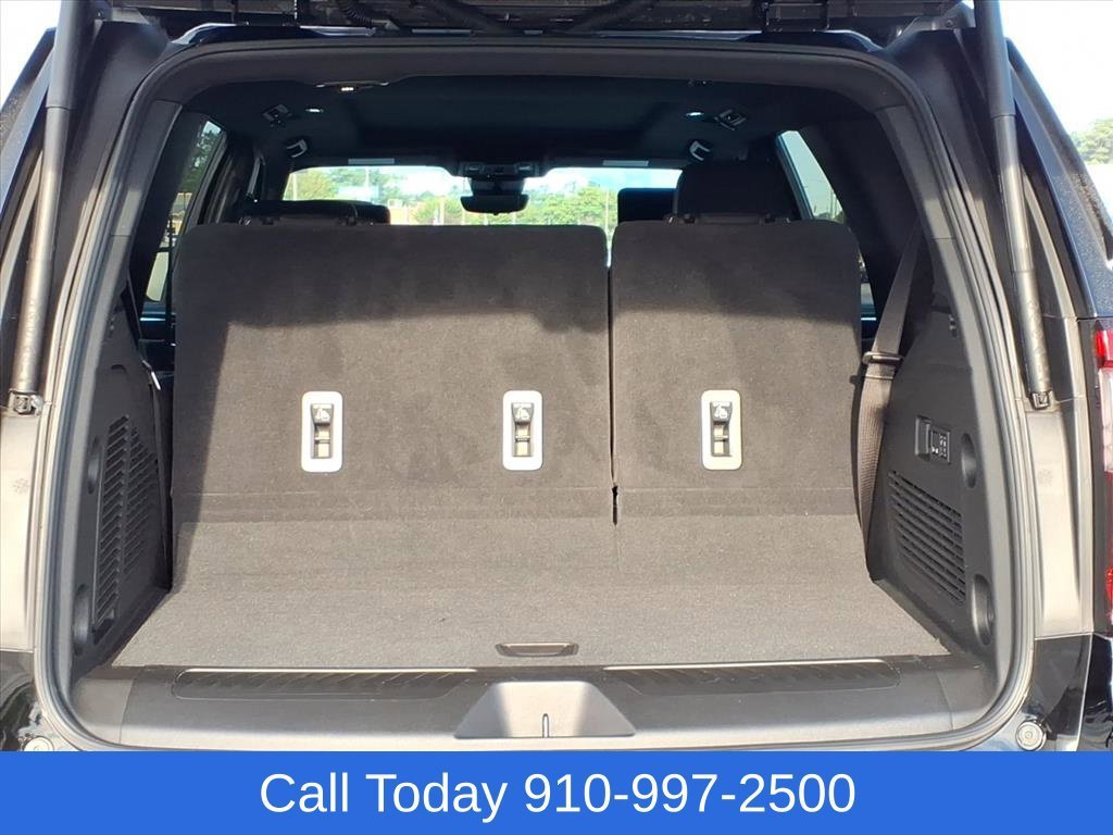Used 2025 Onyx Black GMC Elevation image 9