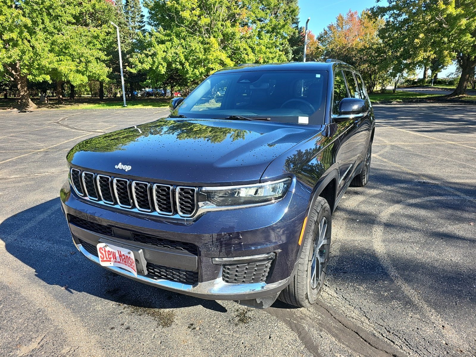 Certified Used 2024 Midnight Sky Jeep Limited image 2
