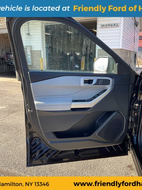 Used 2021 Black Ford XLT image 25