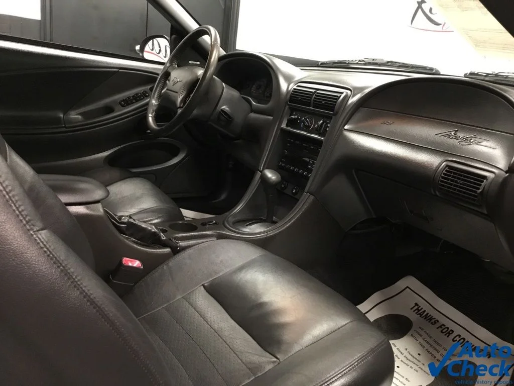 Used 2003 White Ford GT image 38