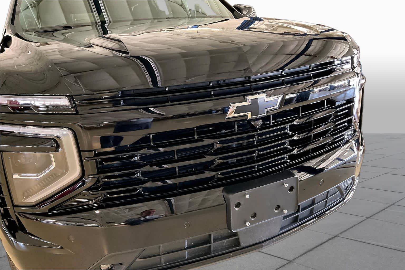 Used 2026 Black Chevrolet RST image 30