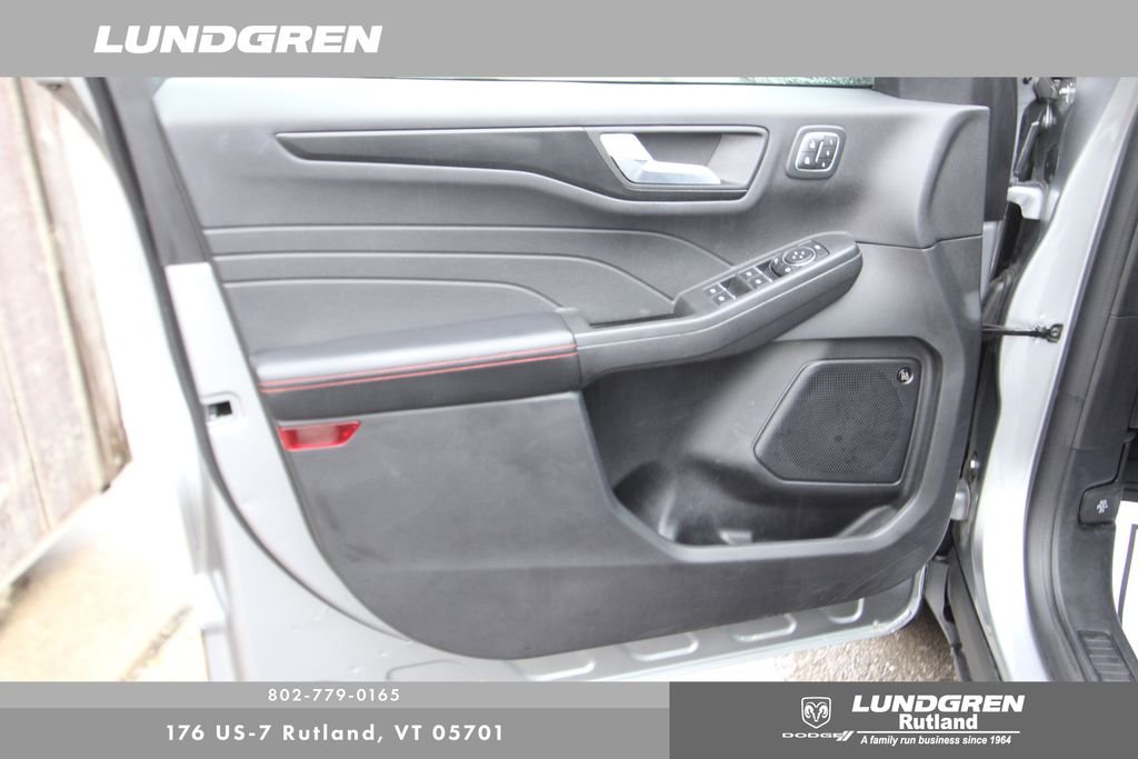 Used 2022 Silver Ford SEL image 20