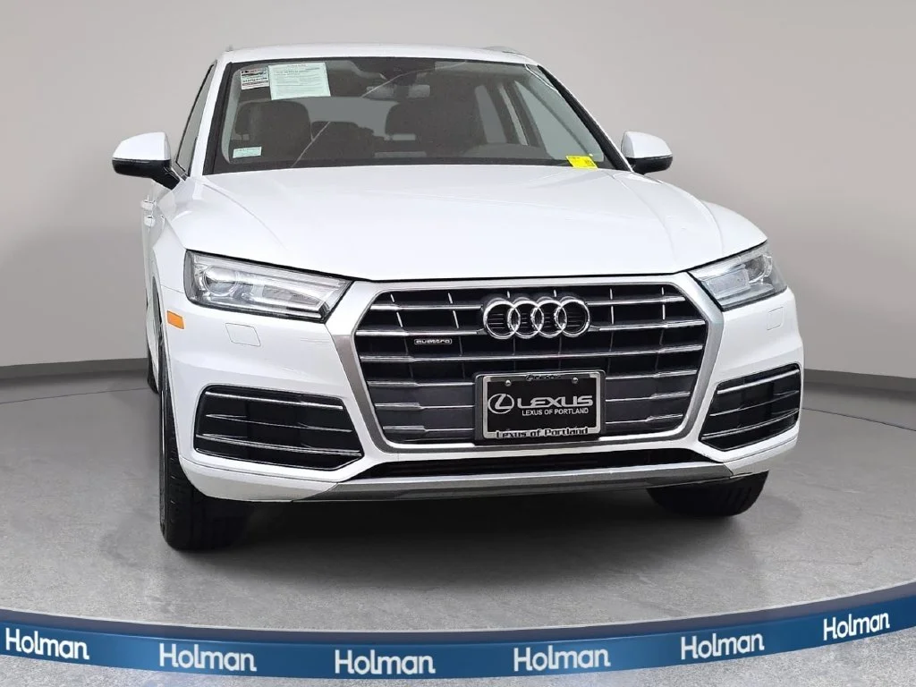 Used 2018  Audi 2.0T Premium image 3