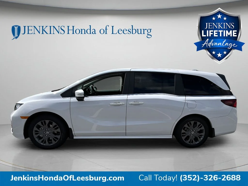 New 2027 Platinum White Pearl Honda Touring image 7