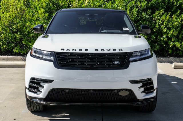 2026 Land Rover Range Rover Velar 6