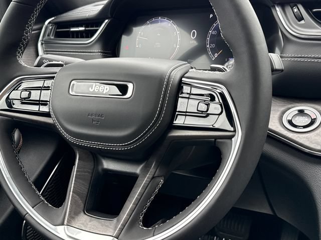 2025 Jeep Grand Cherokee L Overland - Photo 12