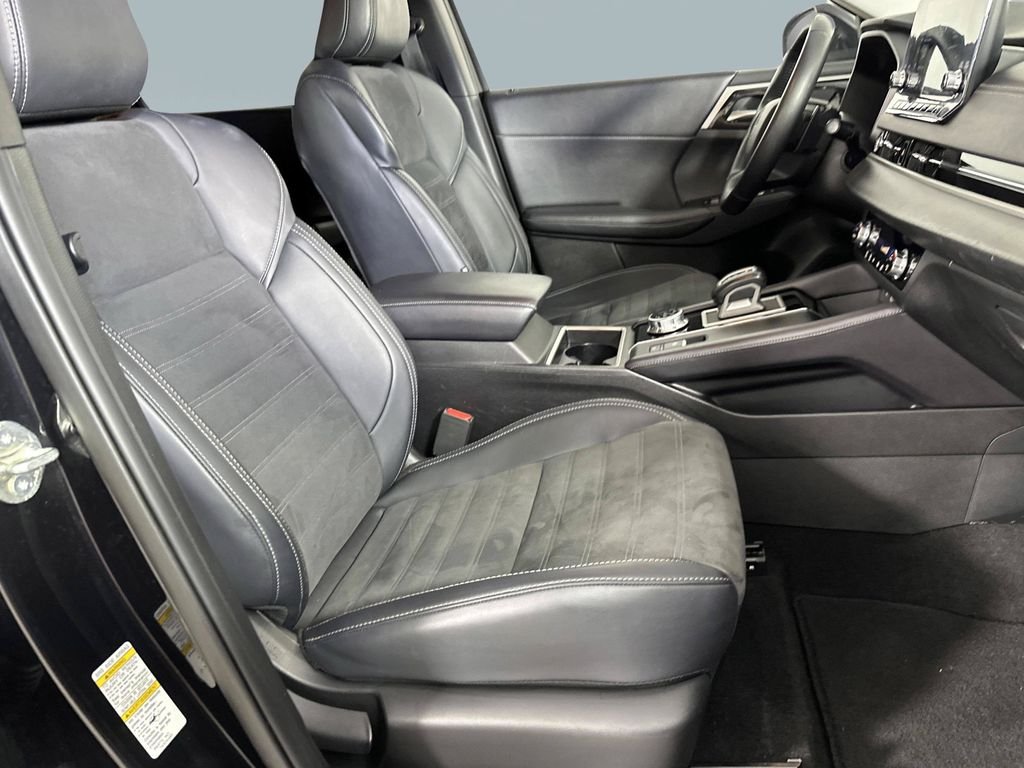 2024 Mitsubishi Outlander SE - Photo 30