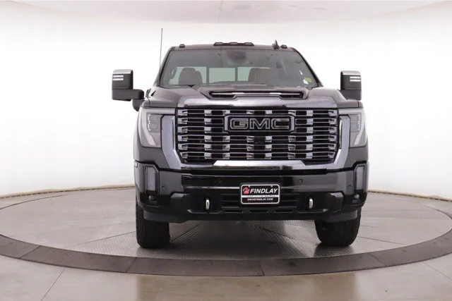 Used 2024 Black GMC Denali Ultimate image 12