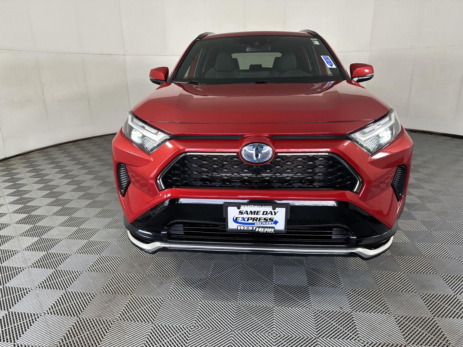Certified Used 2022 Supersonic Red Toyota SE image 2