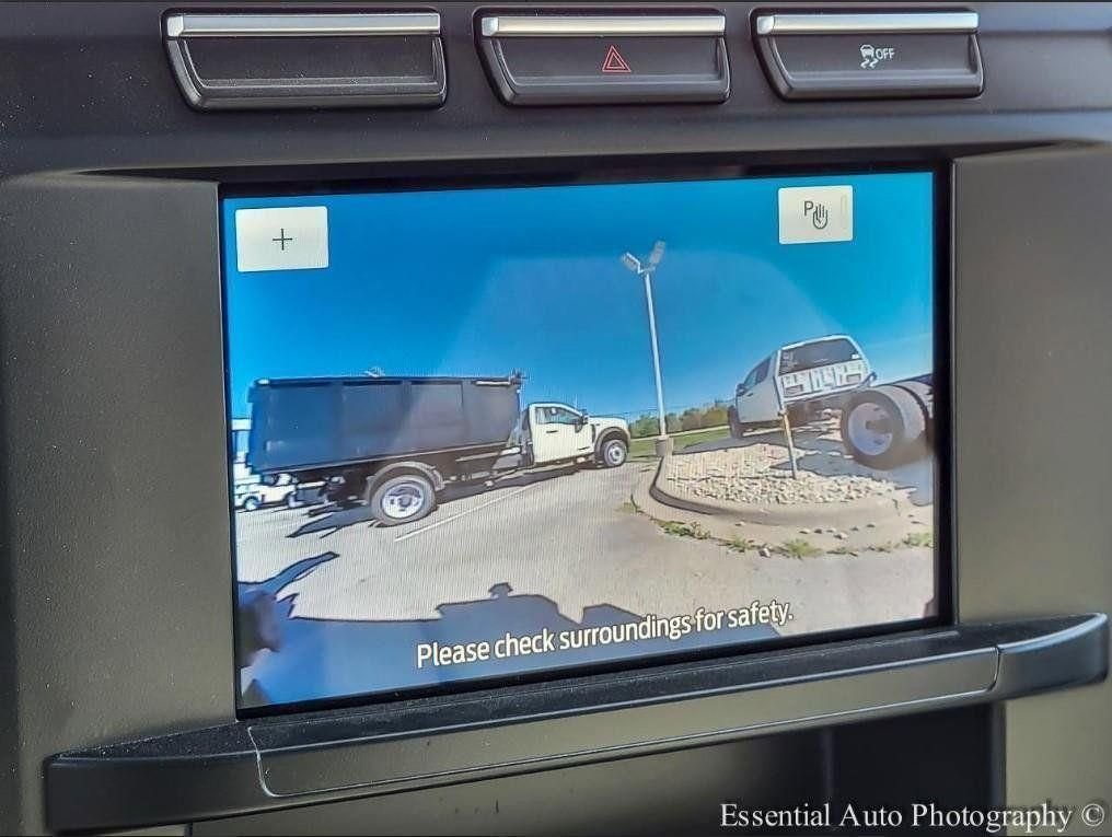 New 2023 White Ford XLT image 18