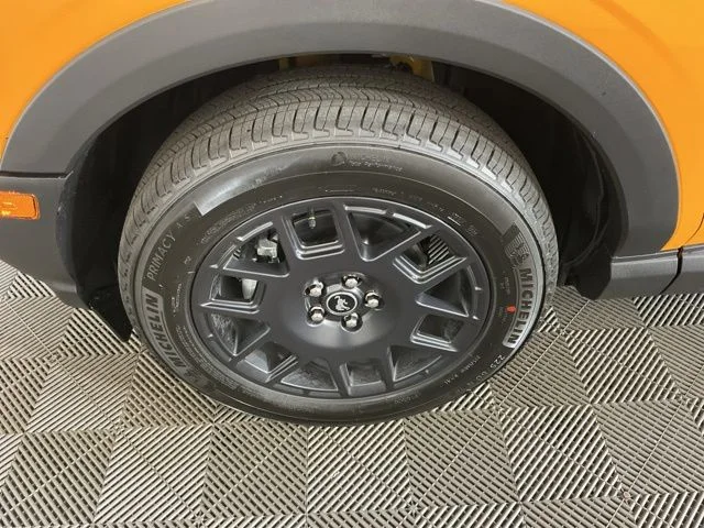 New 2026 Orange Fury Metallic Tri-Coat Ford Big Bend image 31