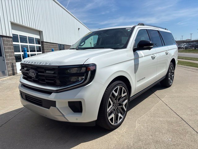 New 2026 Star White Metallic Tri-Coat Ford Platinum image 37