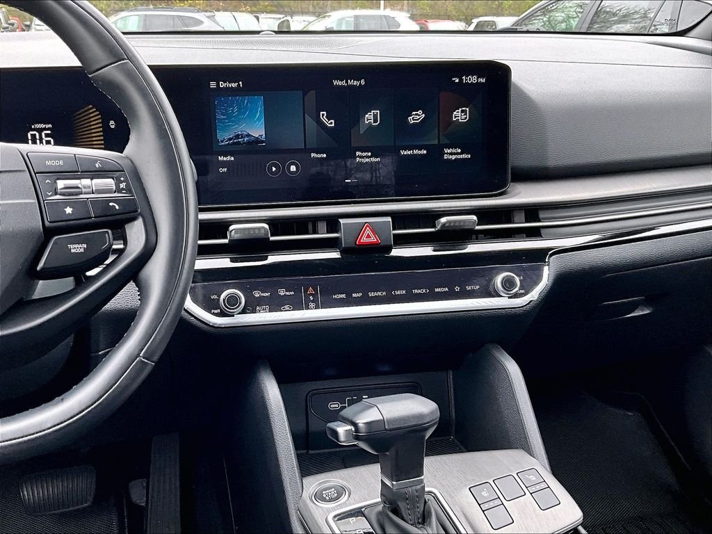 Used 2026 Black Kia X-Line image 18