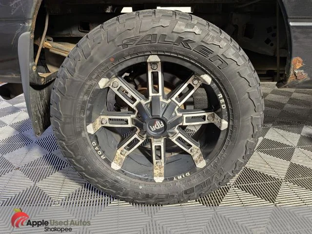 Used 2011 Black Ford XLT image 35