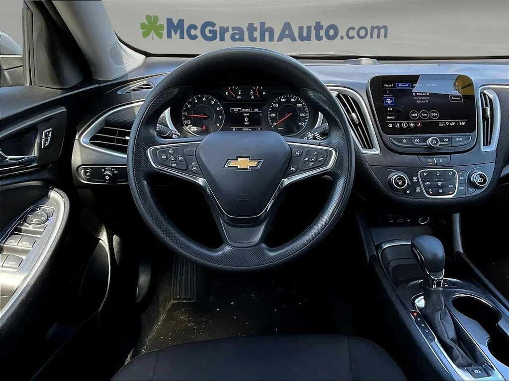 2024 Chevrolet Malibu 1LT - Photo 10