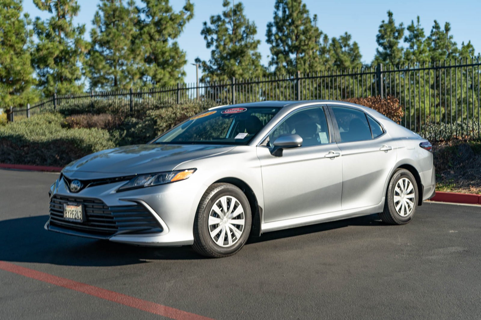 Certified Used 2022 Celestial Silver Metallic Toyota LE image 3