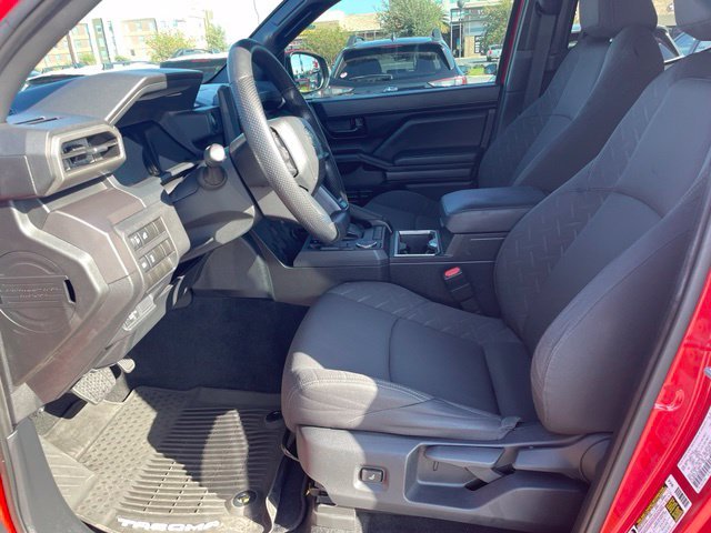 Used 2023 White Jeep Willys image 14