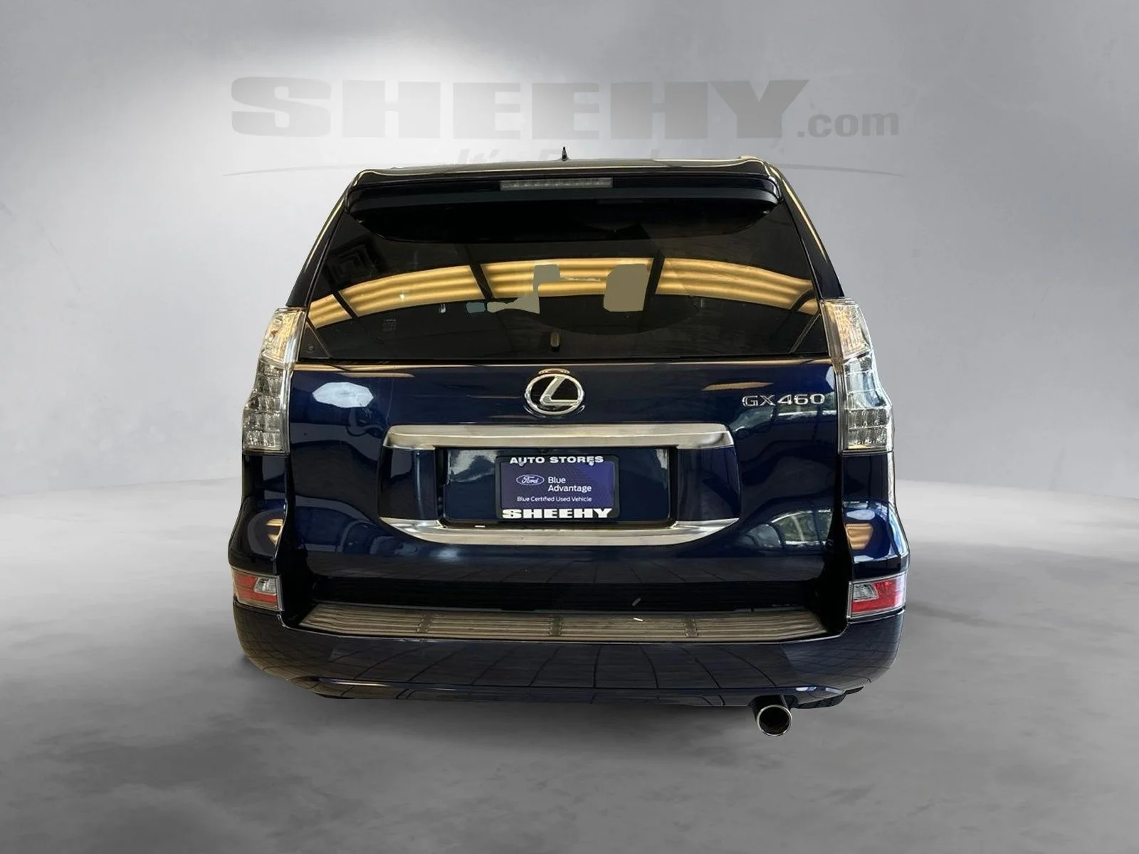 Used 2022  Lexus 460 image 13
