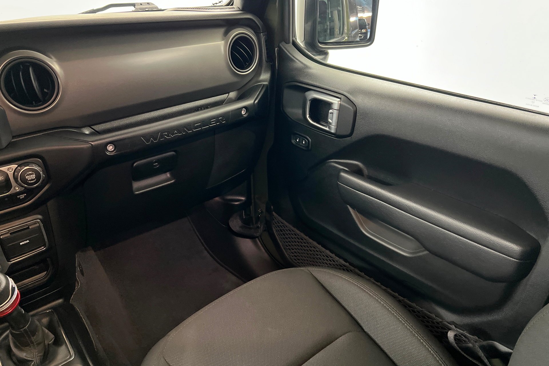 2023 Jeep Wrangler 2-Door Sport S - Photo 11