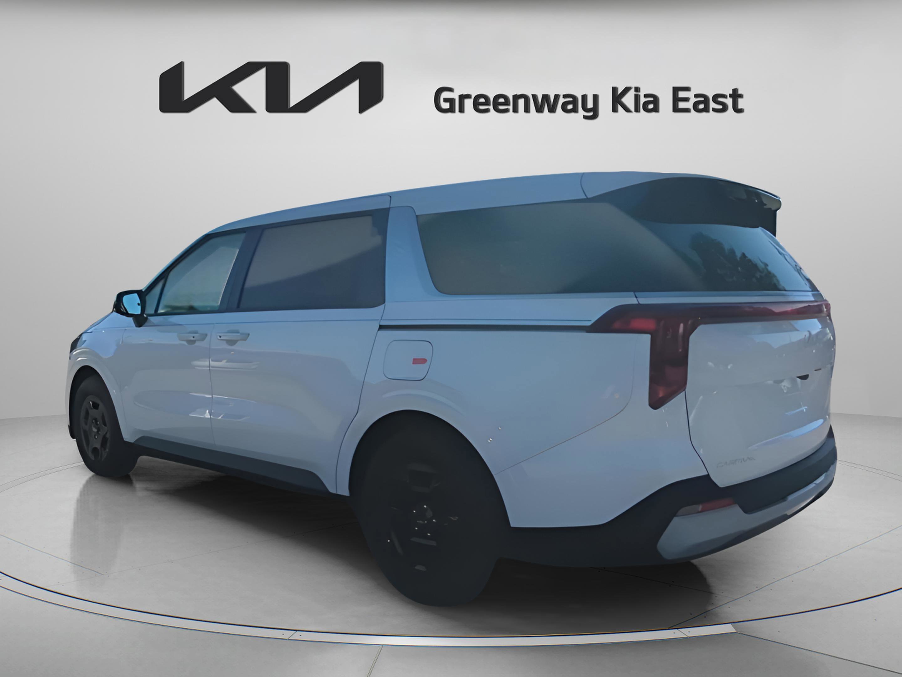 New 2026 Snow White Pearl Kia LXS image 7