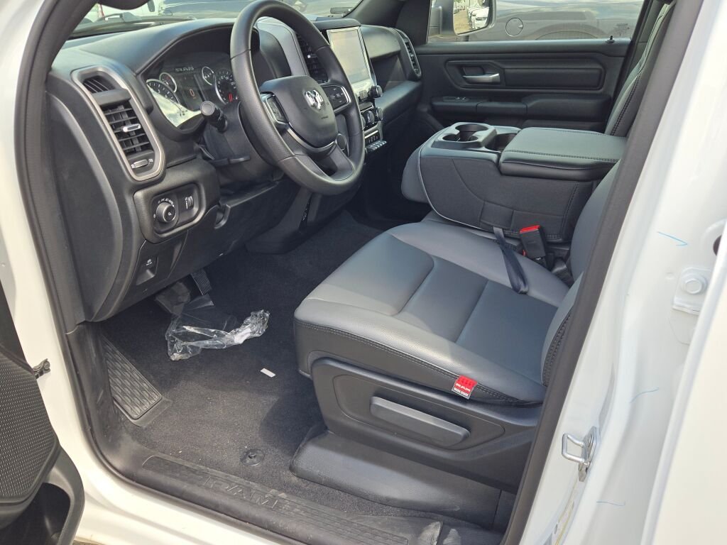 New 2026 Bright White Clearcoat RAM Tradesman image 19