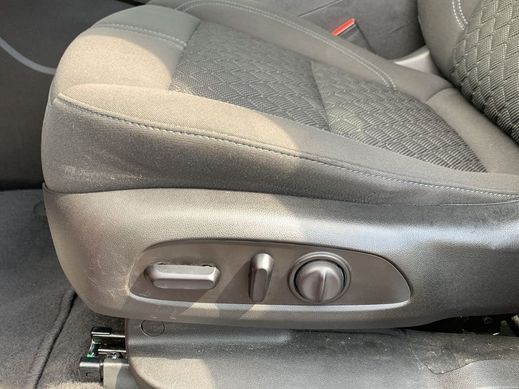 Used 2021 Cherry Red Tintcoat Chevrolet LT image 15