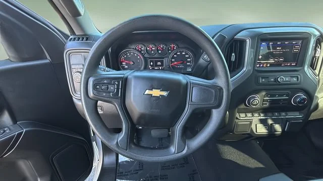 Used 2022 Summit White Chevrolet Custom image 14