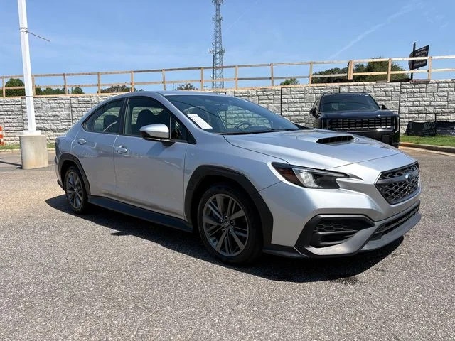 Used 2024 Ice Silver Metallic Subaru Base image 8