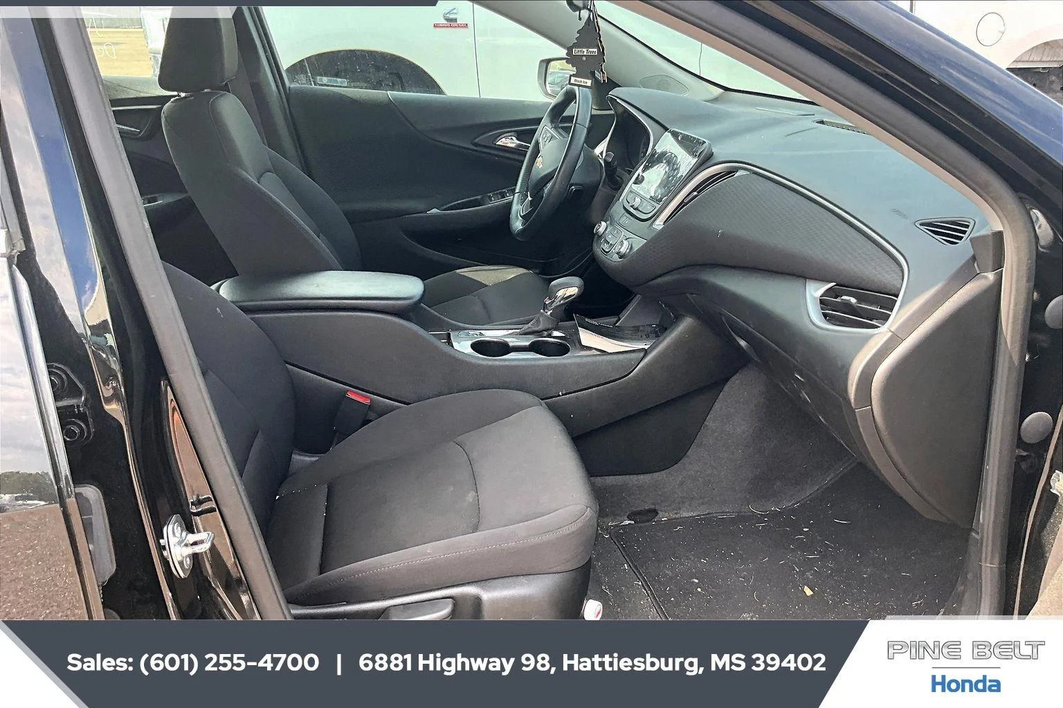 Used 2025 Mosaic Black Metallic Chevrolet RS image 6