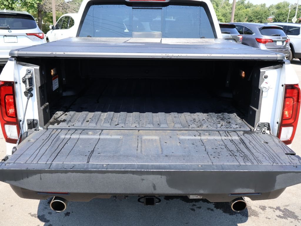 Used 2023  Honda RTL image 15