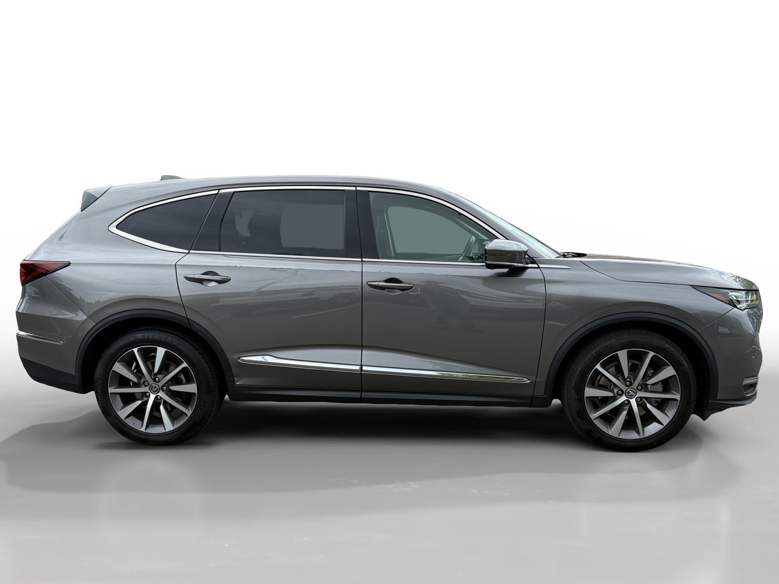 Used 2025 Liquid Carbon Metallic Acura Technology Package image 6