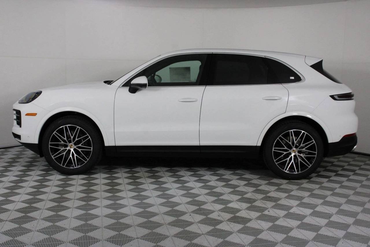 Certified Used 2026 White Porsche  image 2